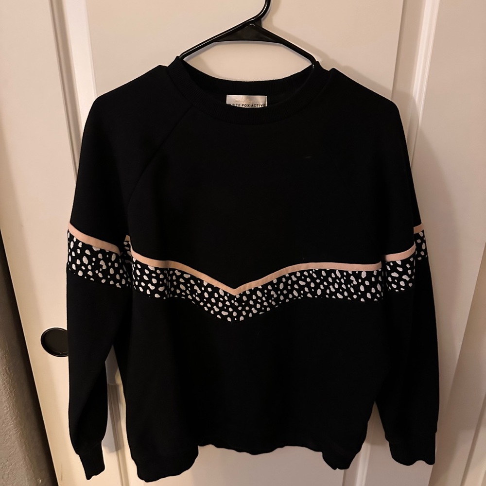 Sarah's Day X White Fox Active Crewneck Sweatshirt Size M